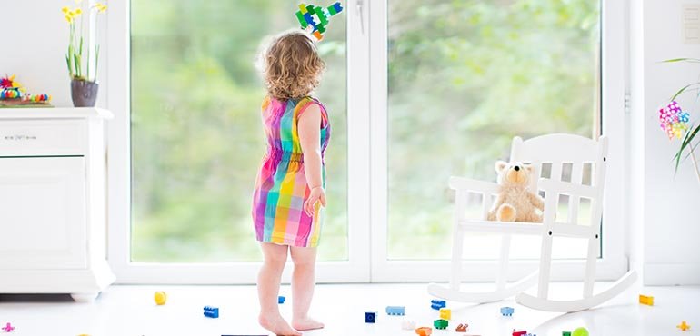 Пластиковые двери и перегородки